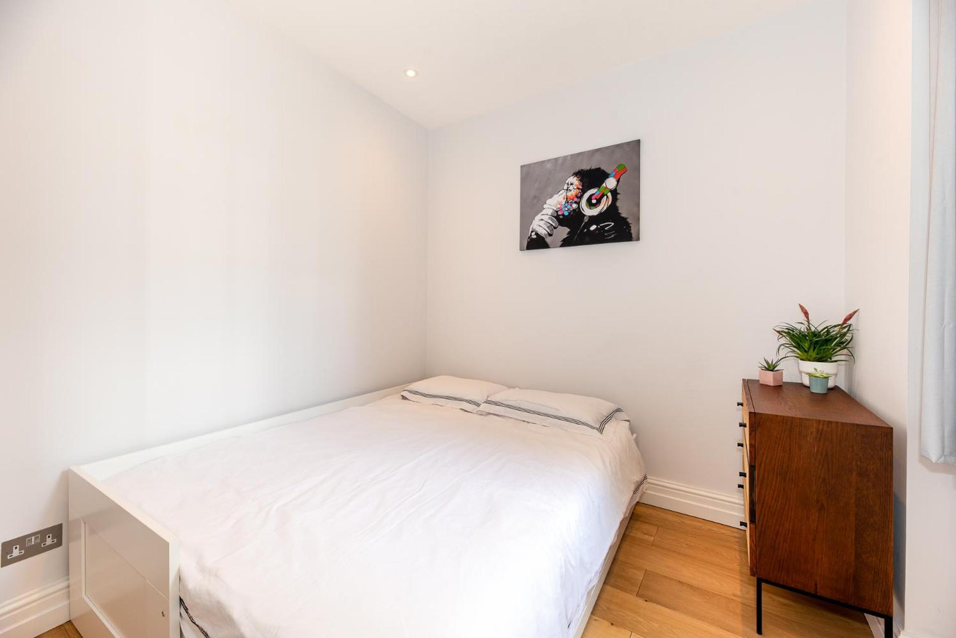 2-Bedroom Victorian Apartment In Kensington Londres Extérieur photo