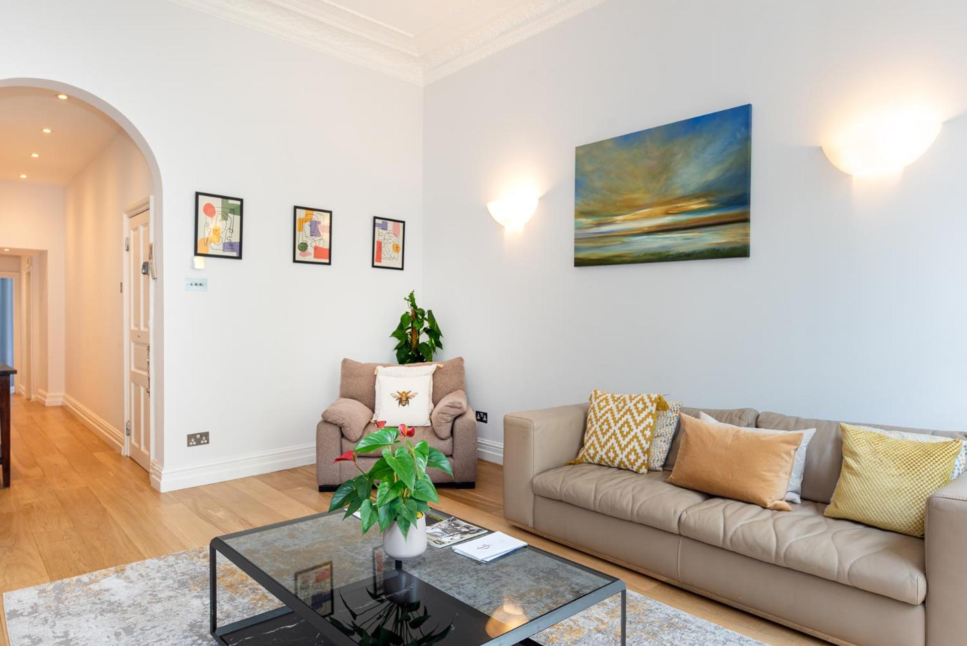 2-Bedroom Victorian Apartment In Kensington Londres Extérieur photo